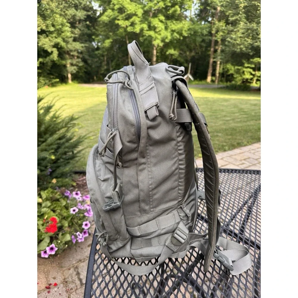 CamelBak Maximum Gear Tactical Backpack Olive Large Nylon Adjustable No Bladder